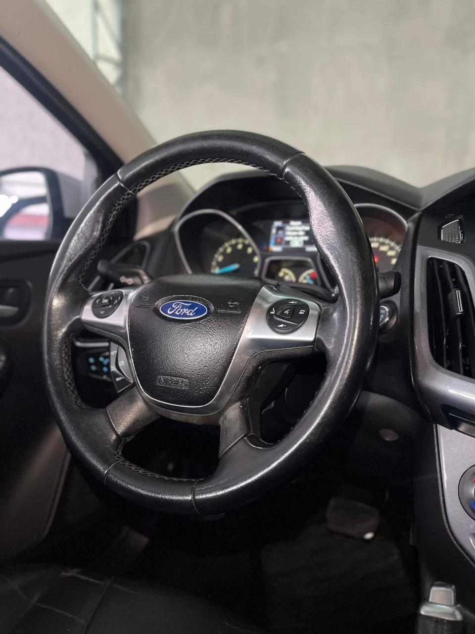 Foto número 360459 do veiculo