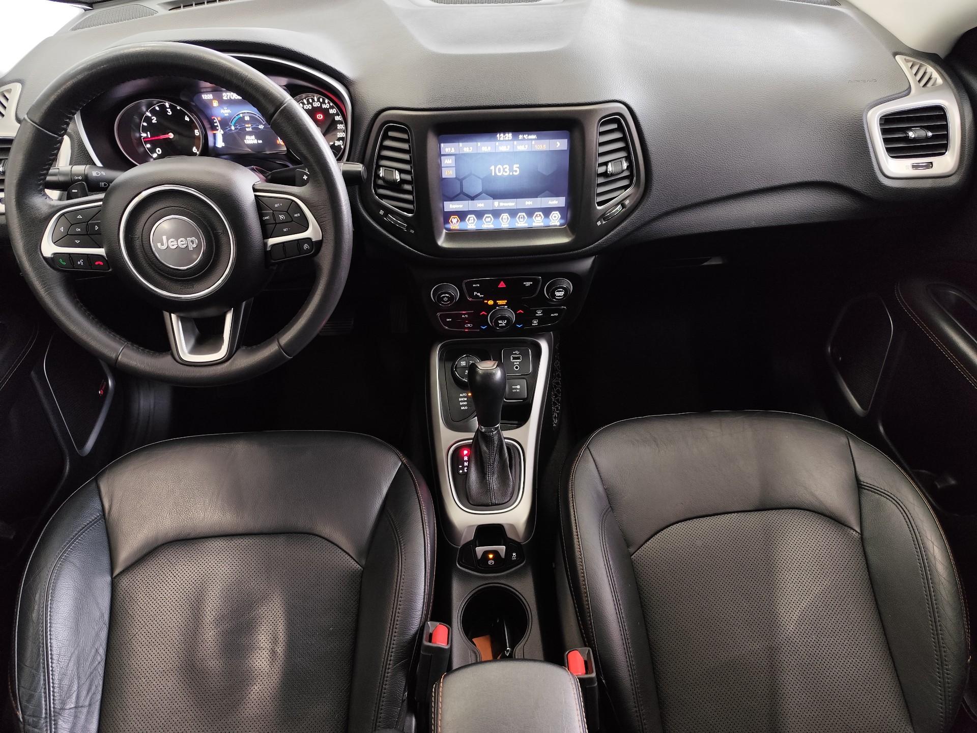 Foto número 392881 do veiculo