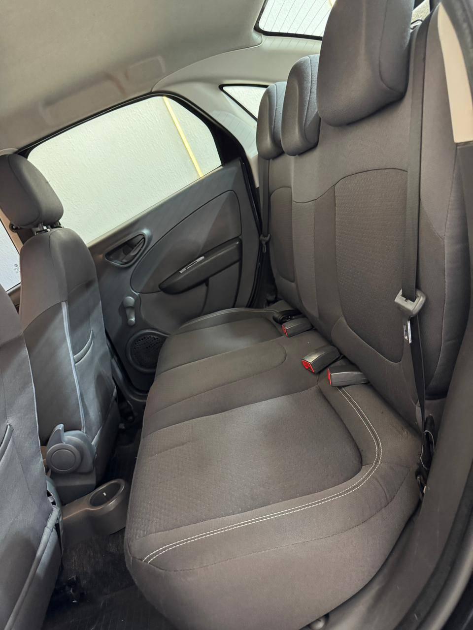 Foto número 398707 do veiculo