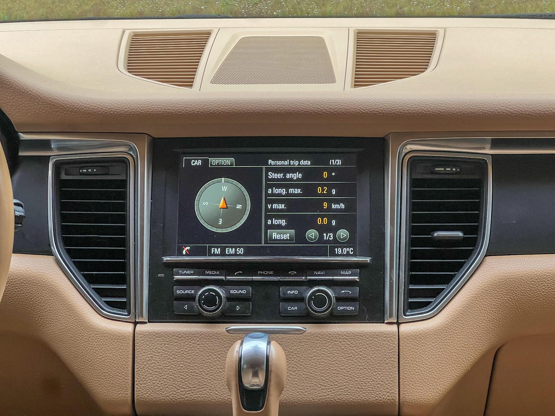 Foto número 397987 do veiculo