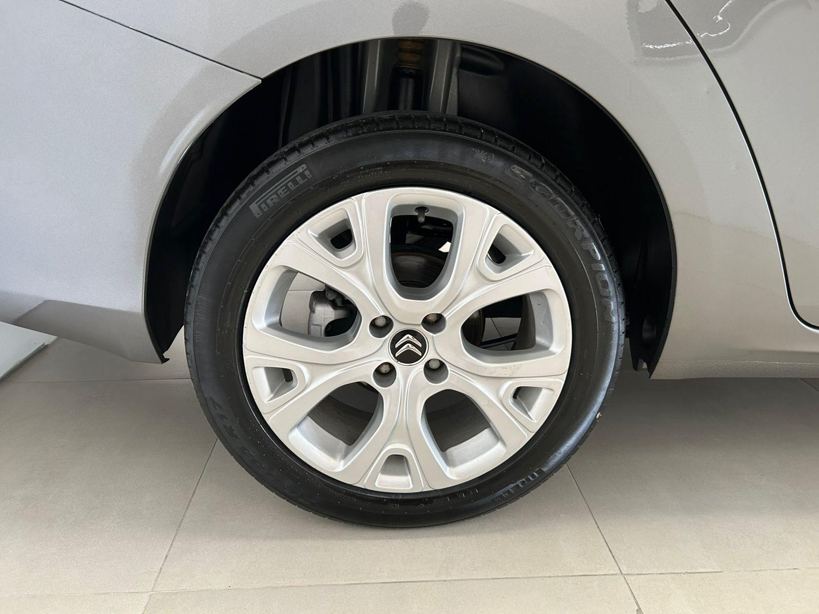 Foto número 380683 do veiculo