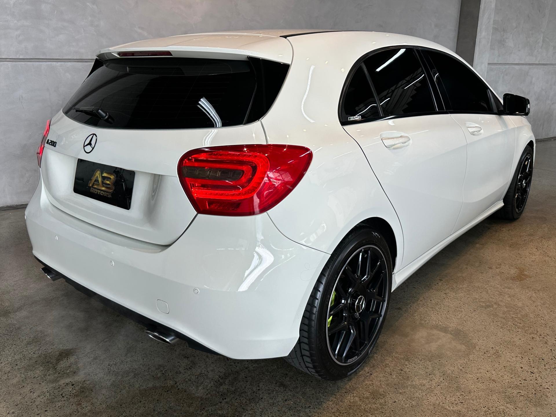 Foto número 376235 do veiculo