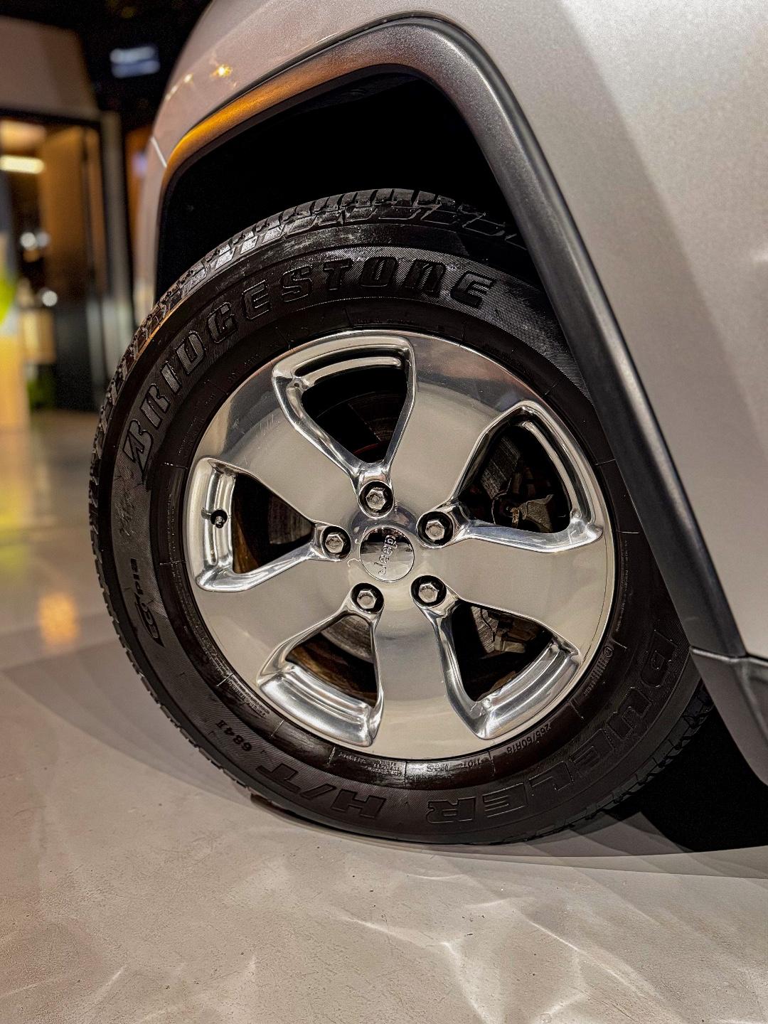 Foto número 395803 do veiculo