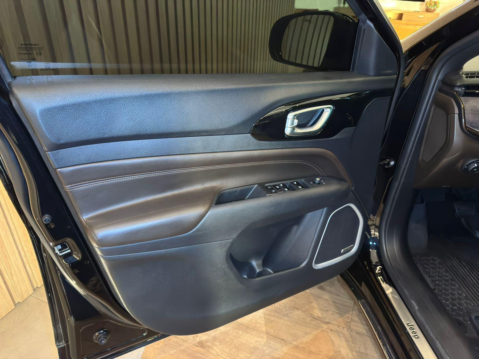 Foto número 390463 do veiculo