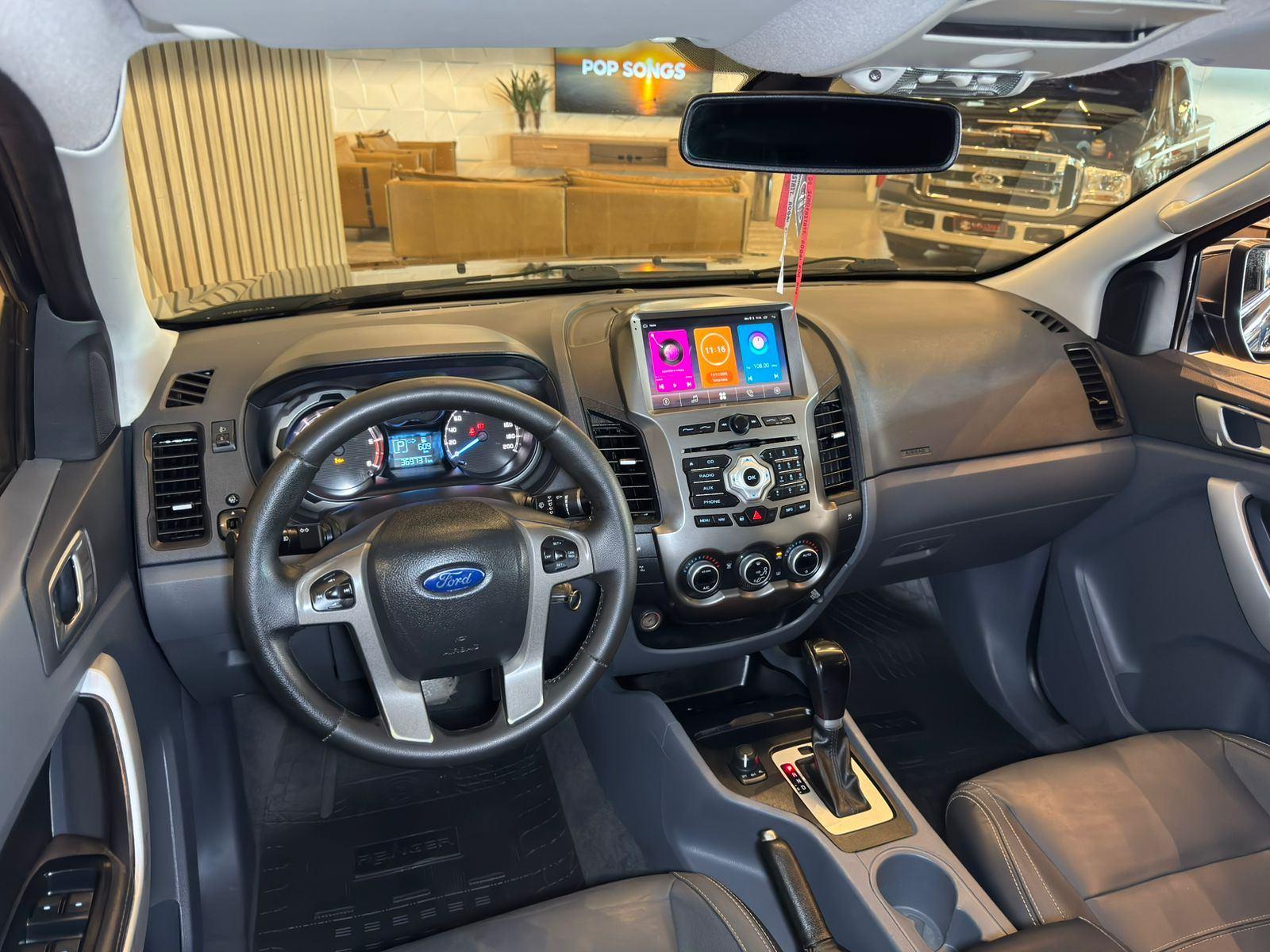 Foto número 390926 do veiculo