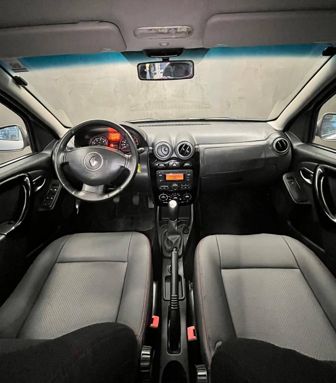 Foto número 370000 do veiculo