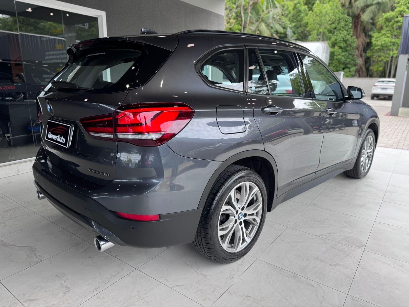 Foto número 388742 do veiculo