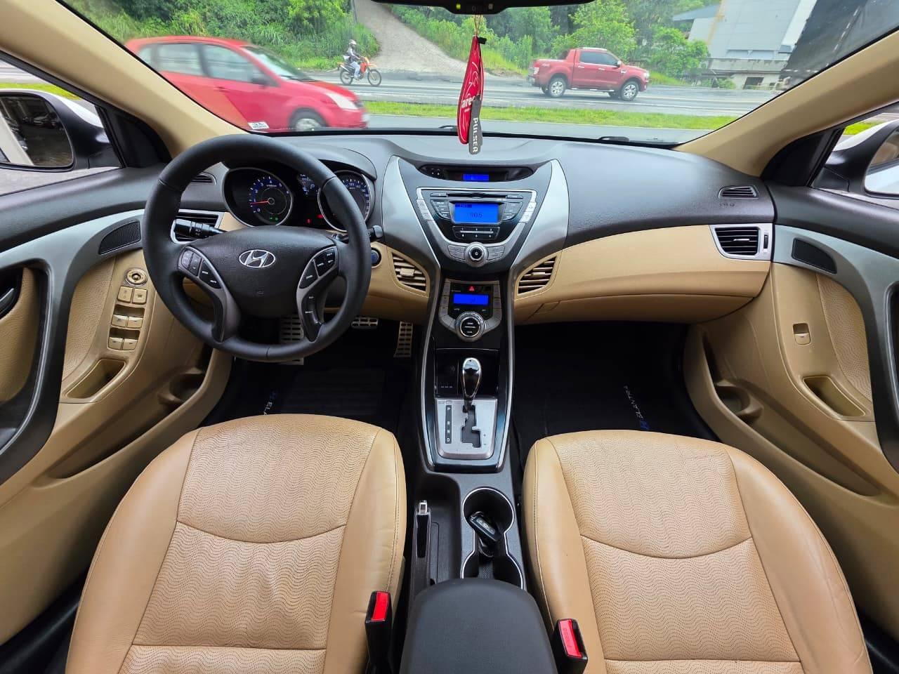 Foto número 393046 do veiculo