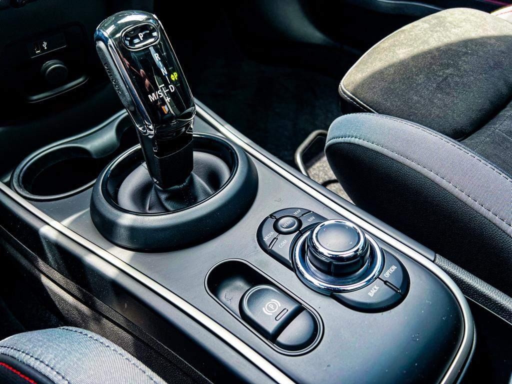 Foto número 372032 do veiculo