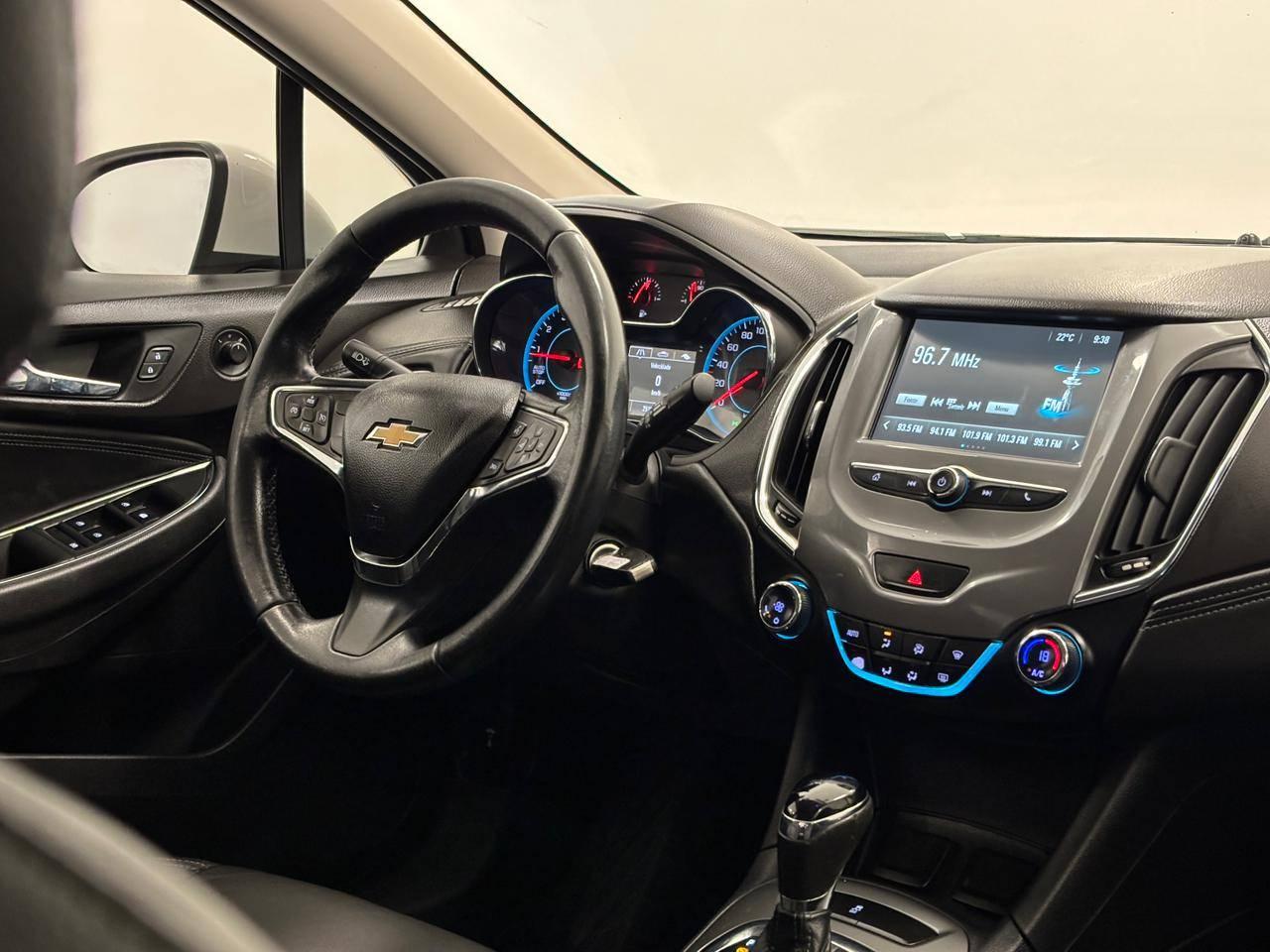 Foto número 382310 do veiculo