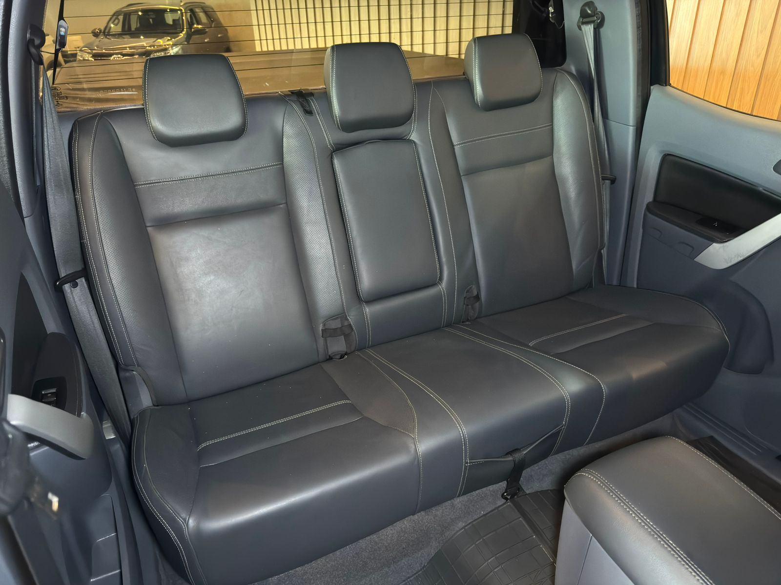 Foto número 390933 do veiculo