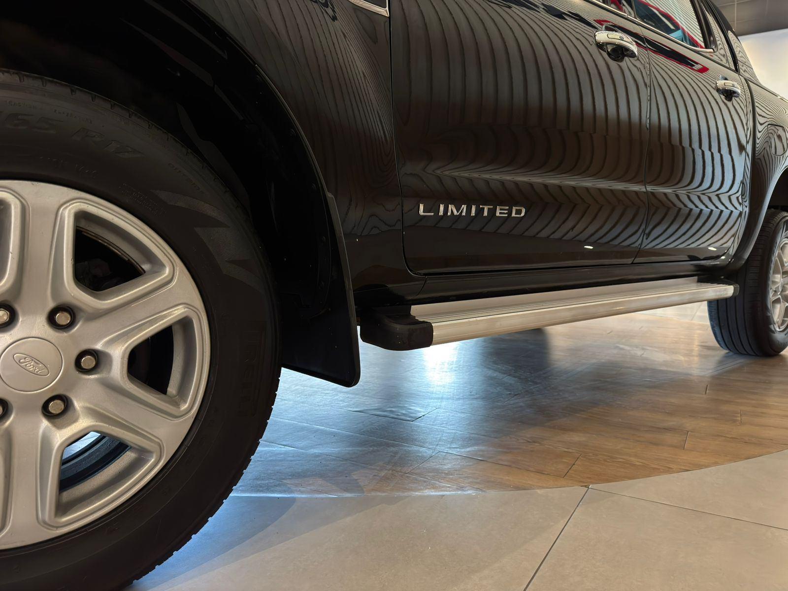 Foto número 390938 do veiculo