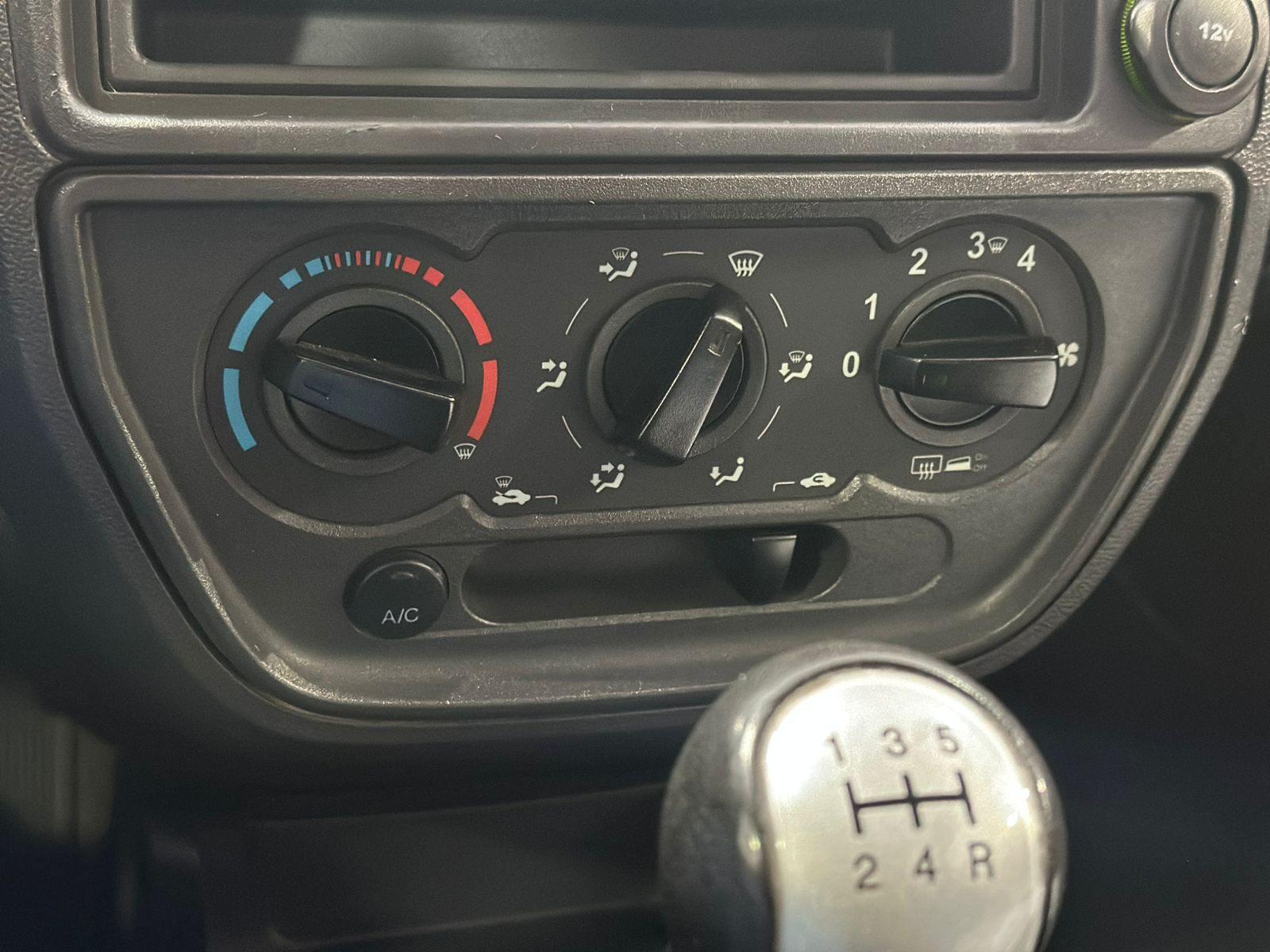 Foto número 368044 do veiculo