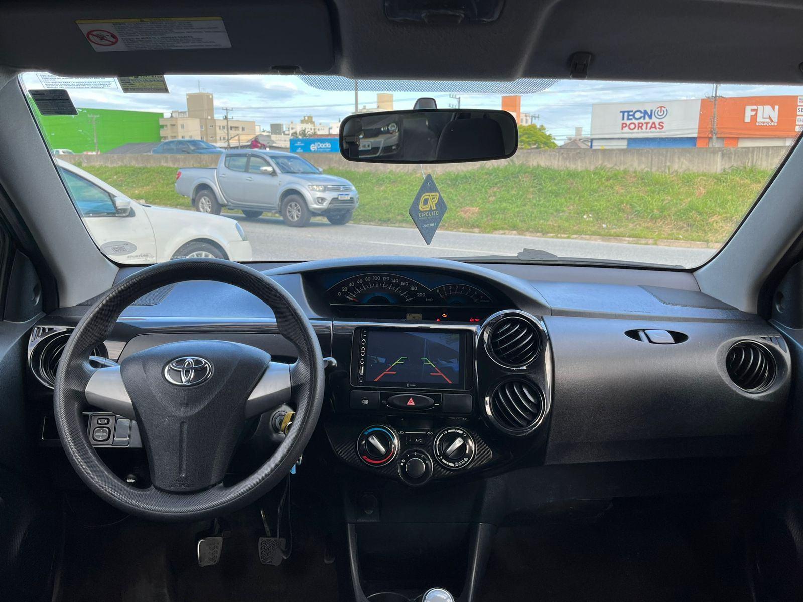 Foto número 388089 do veiculo