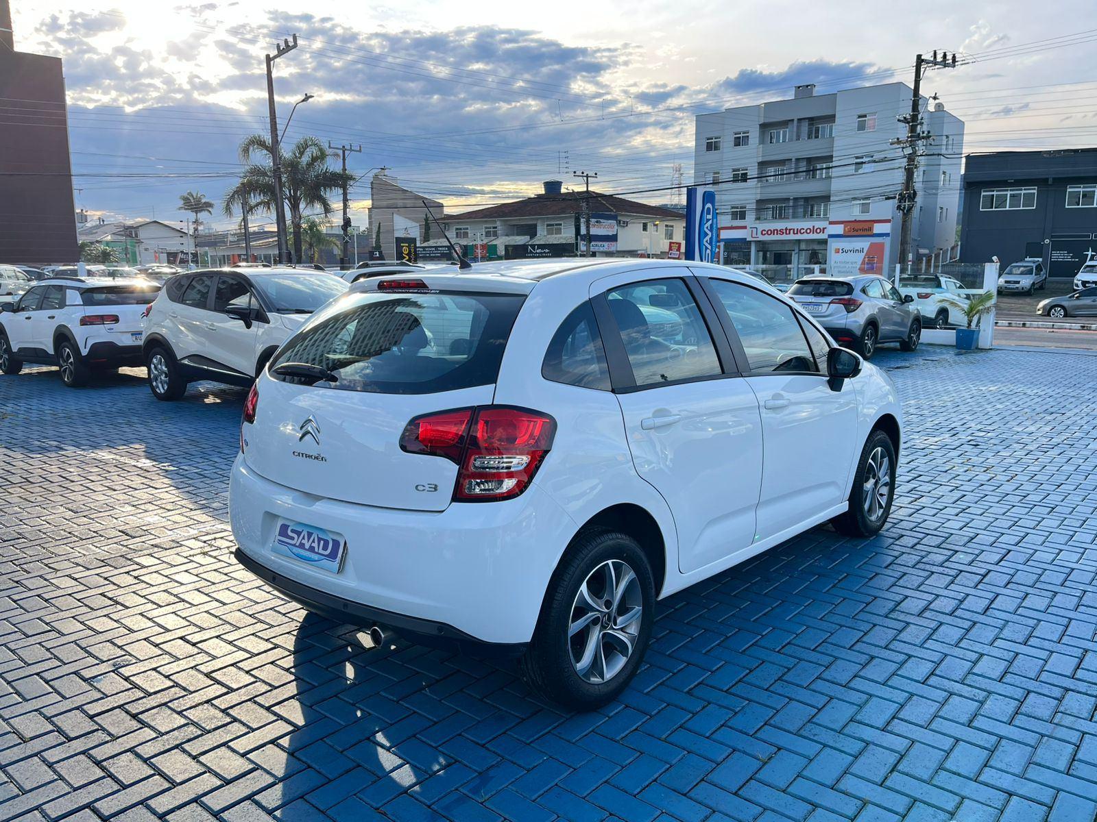 Foto número 399160 do veiculo