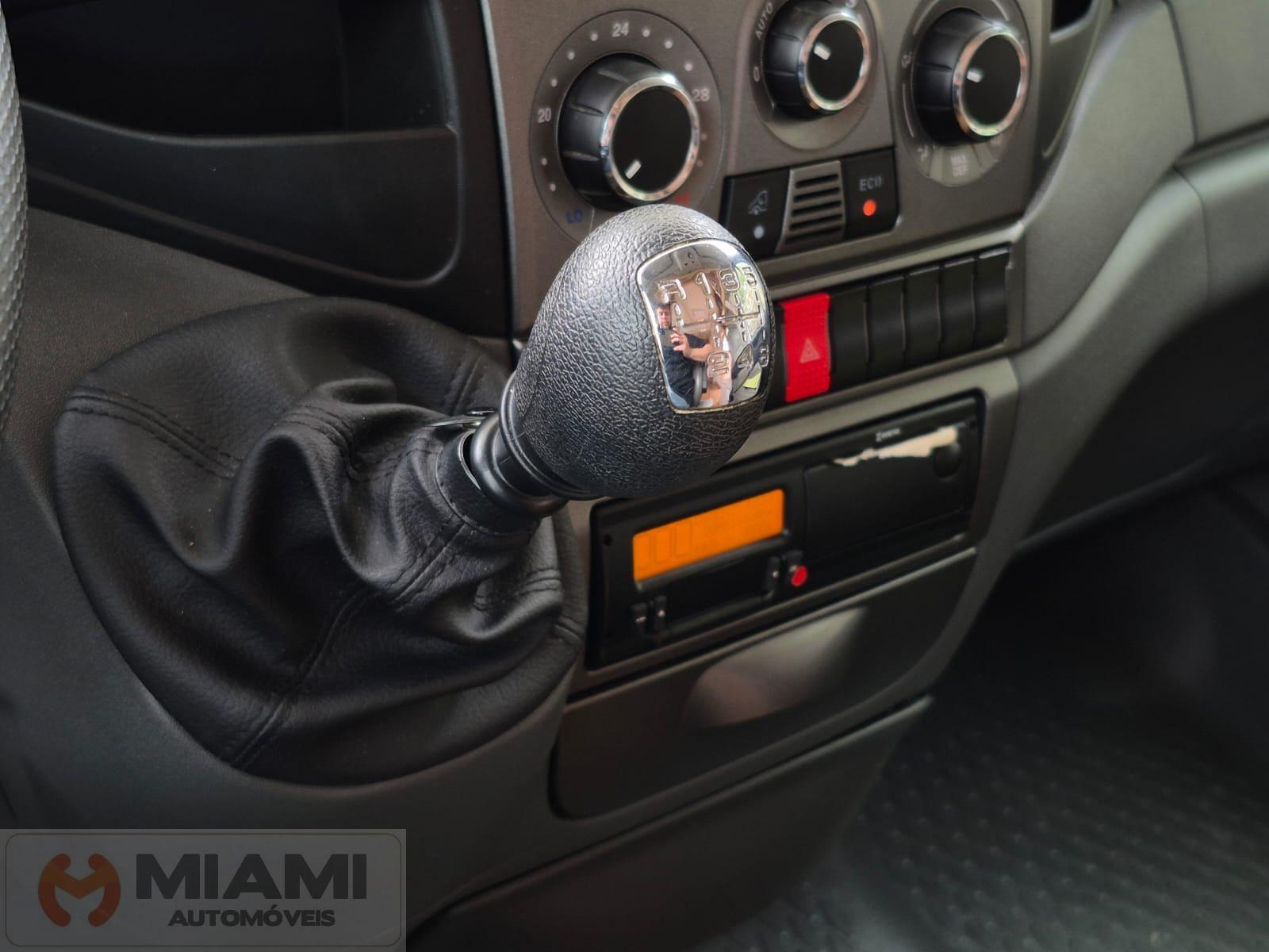 Foto número 365049 do veiculo