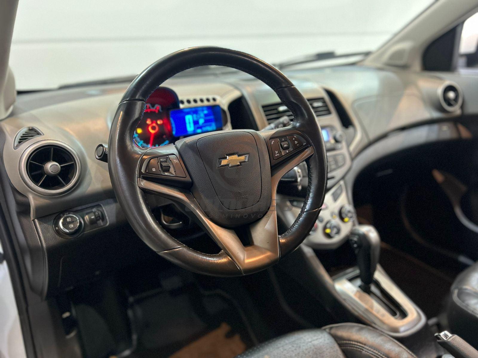 Foto número 369917 do veiculo