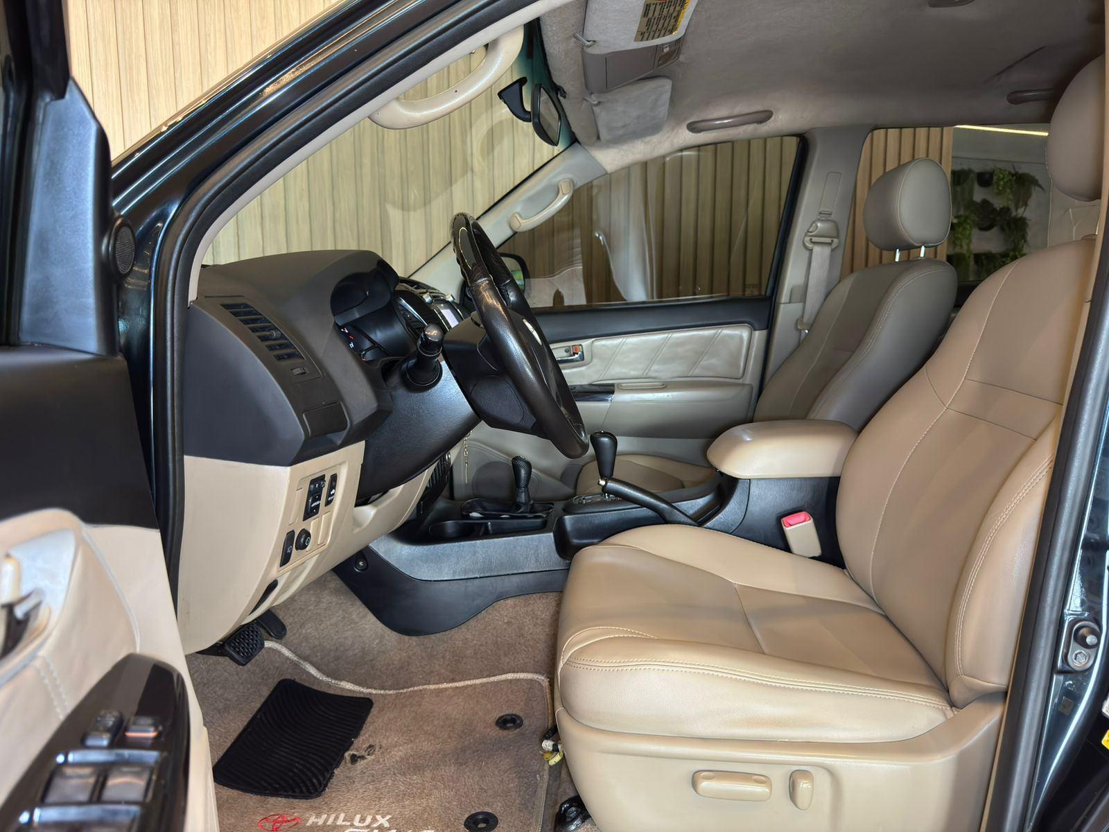 Foto número 380007 do veiculo