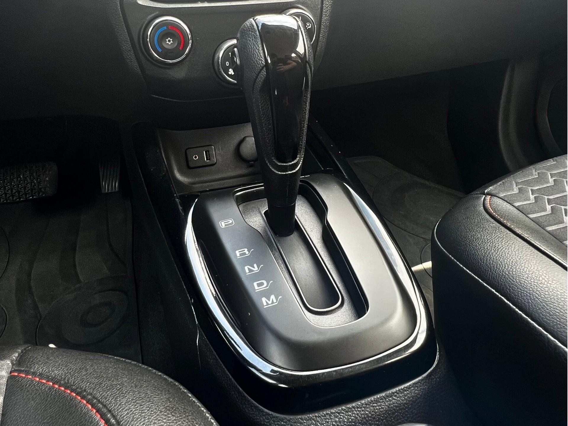 Foto número 360356 do veiculo