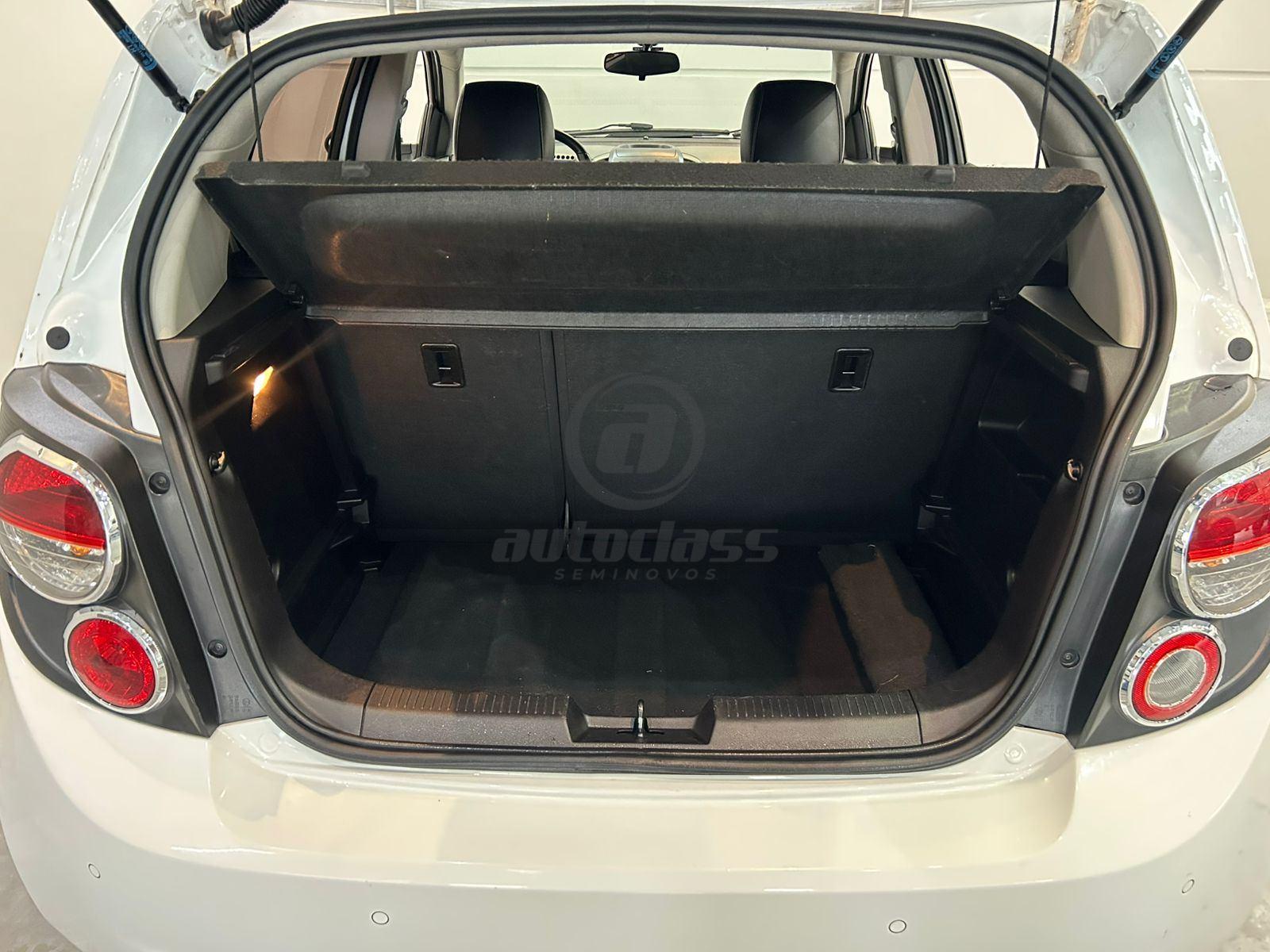 Foto número 369929 do veiculo