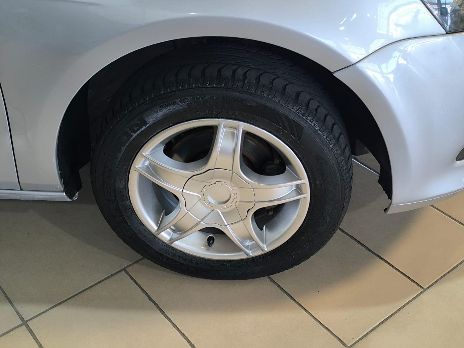 Foto número 389663 do veiculo