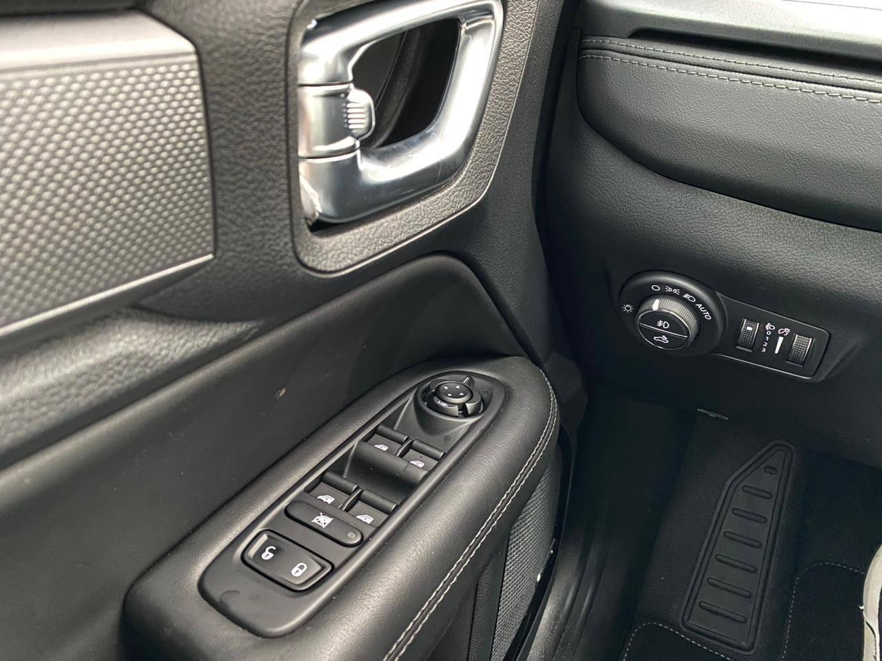 Foto número 390051 do veiculo