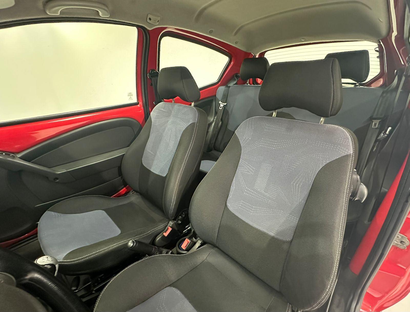 Foto número 368046 do veiculo