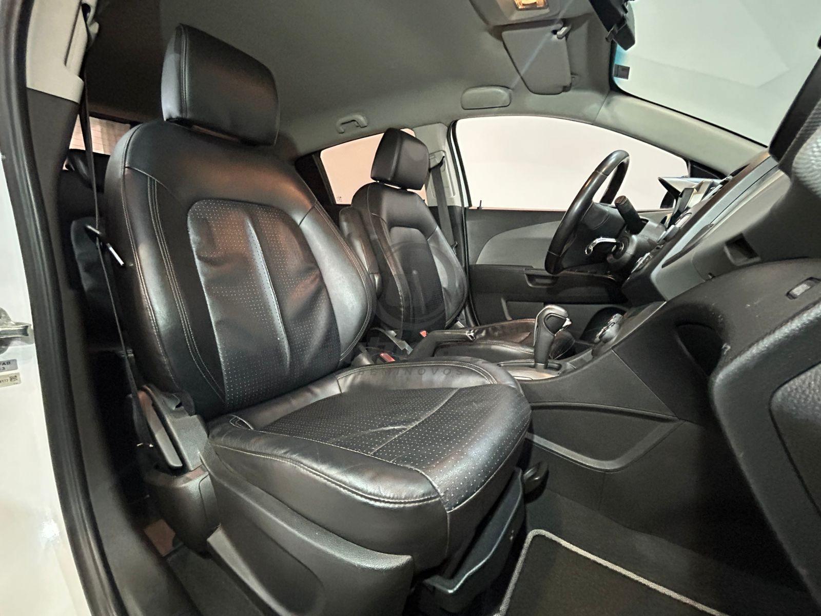 Foto número 369924 do veiculo