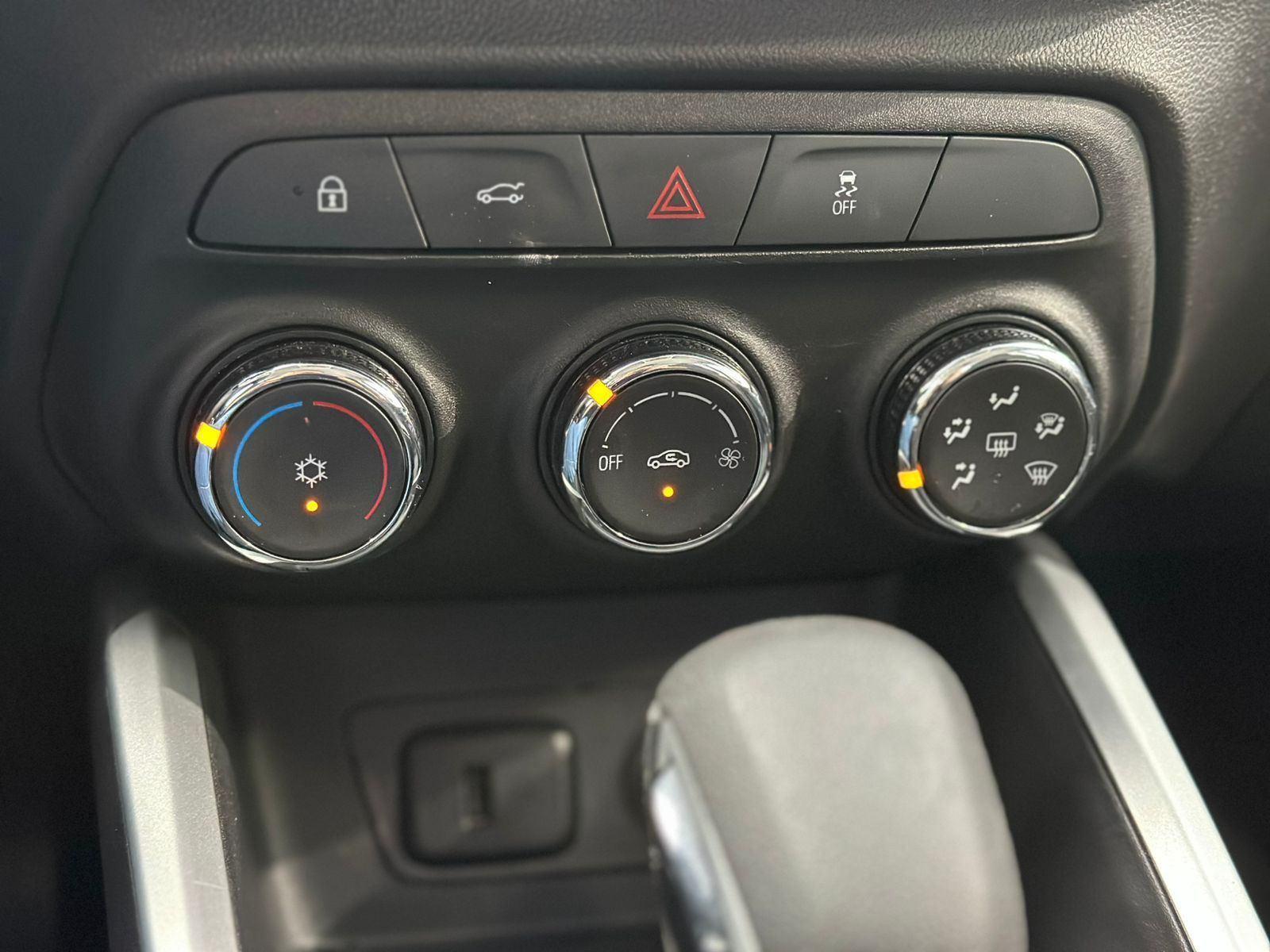 Foto número 379376 do veiculo