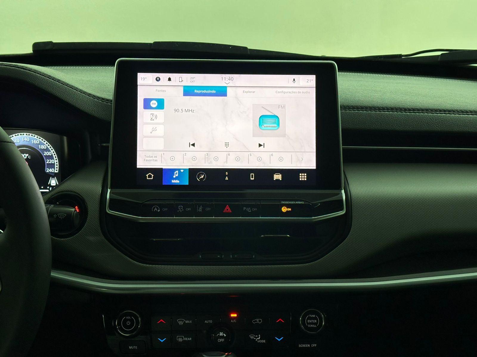 Foto número 380997 do veiculo