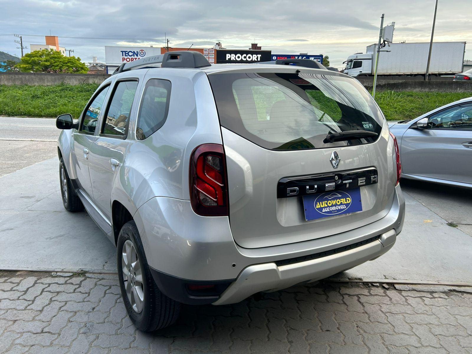 Foto número 368100 do veiculo