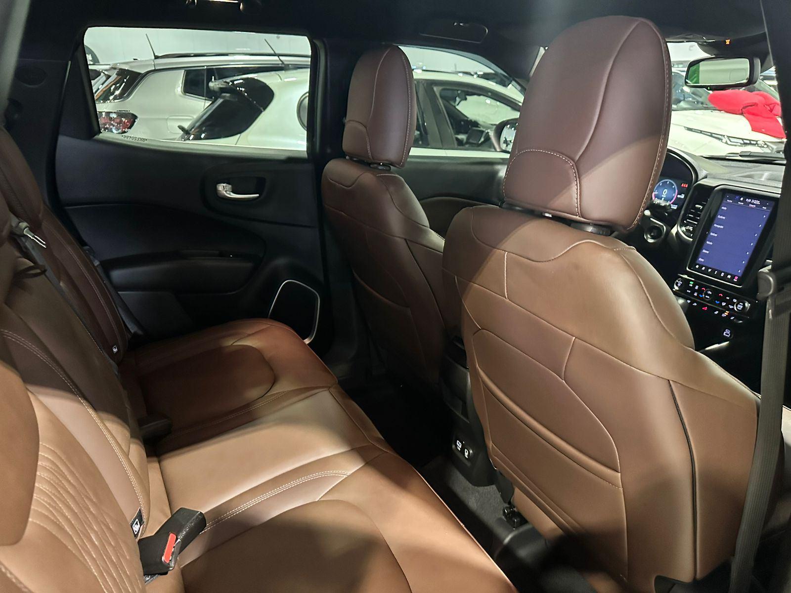 Foto número 360552 do veiculo