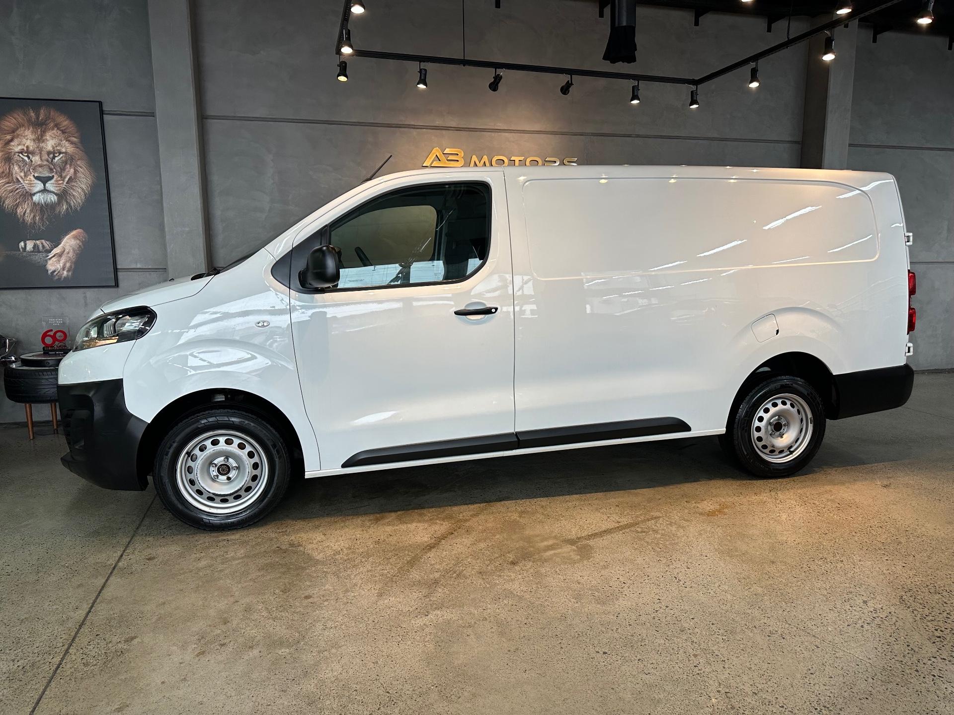 Foto número 396830 do veiculo