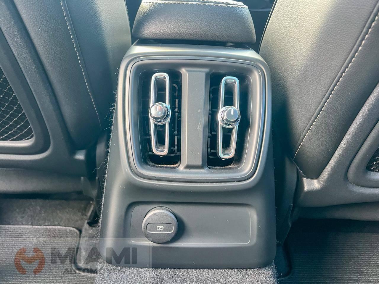 Foto número 390023 do veiculo