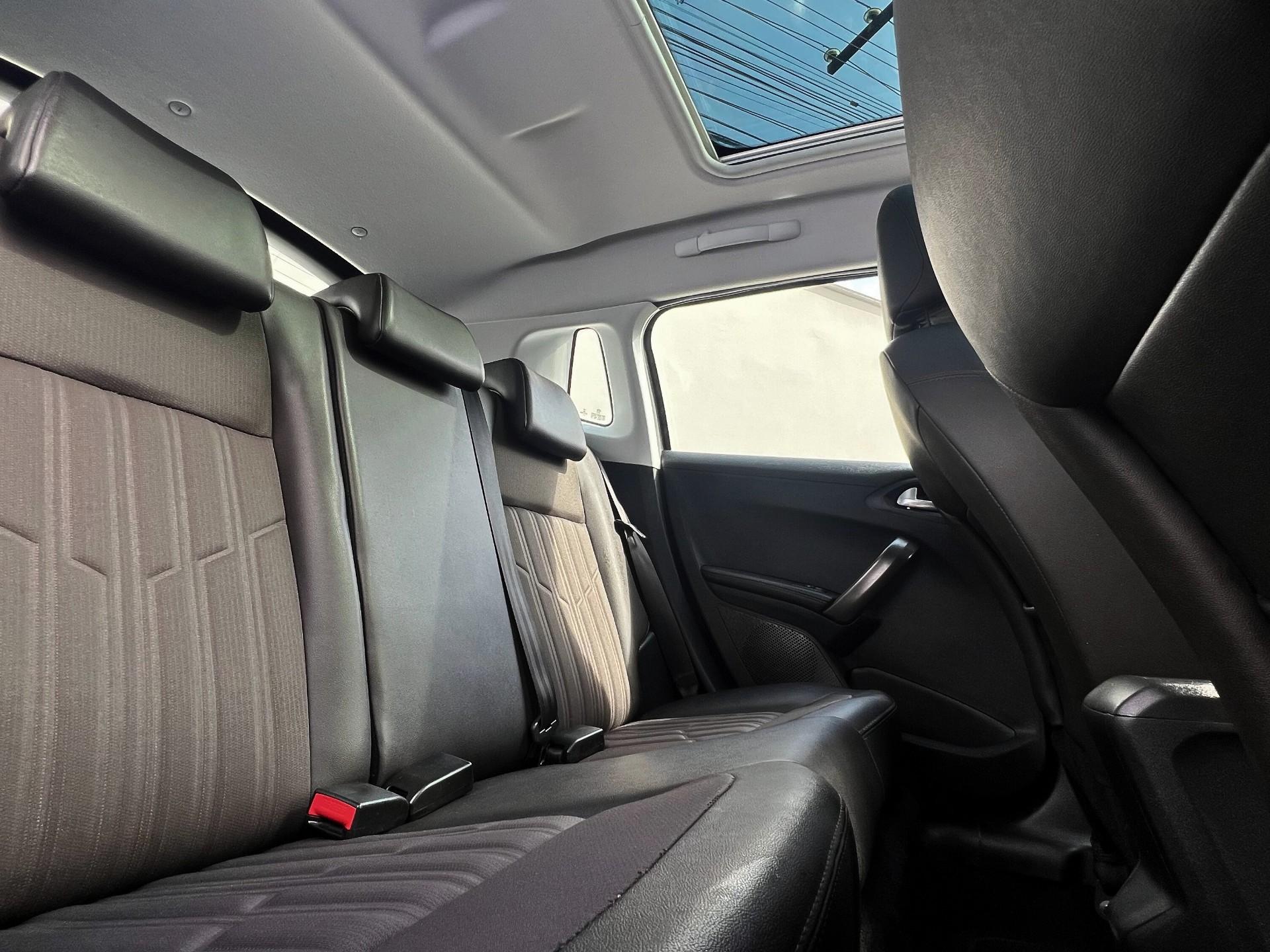 Foto número 398870 do veiculo