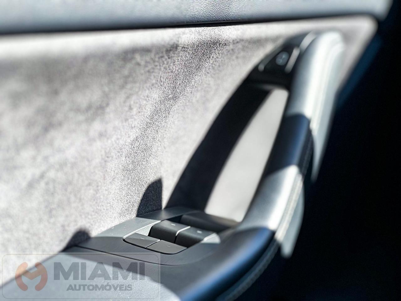 Foto número 362400 do veiculo