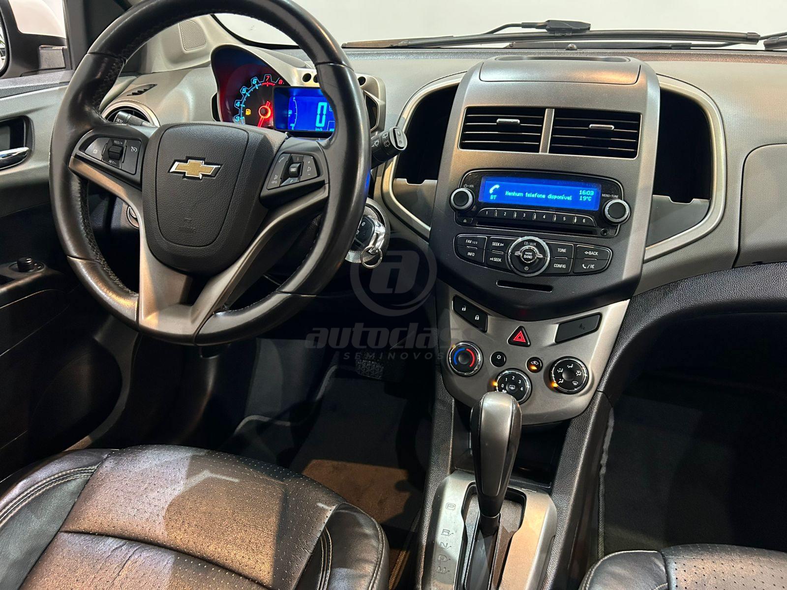 Foto número 369926 do veiculo