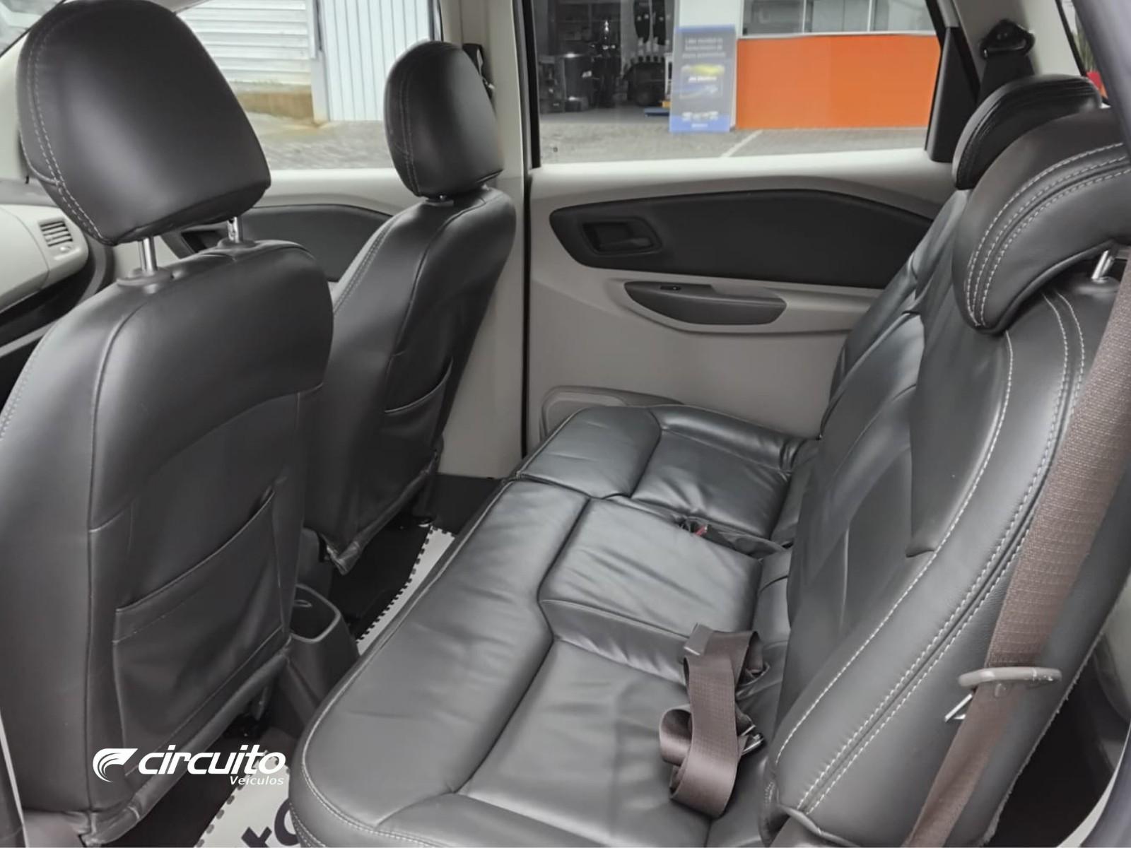 Foto número 359517 do veiculo