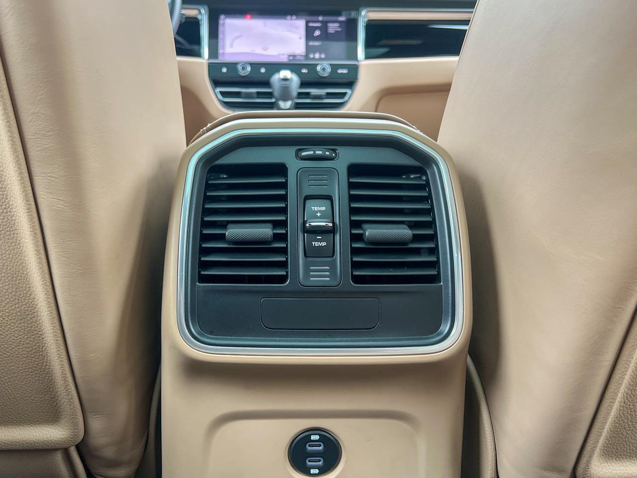 Foto número 388643 do veiculo