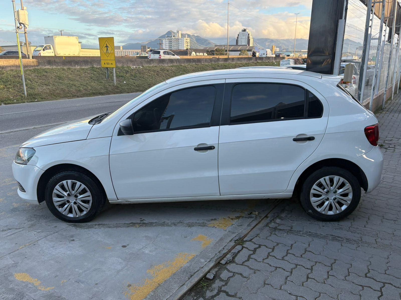 Foto número 373110 do veiculo