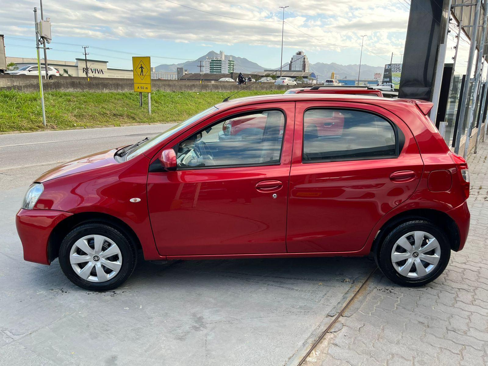 Foto número 388084 do veiculo