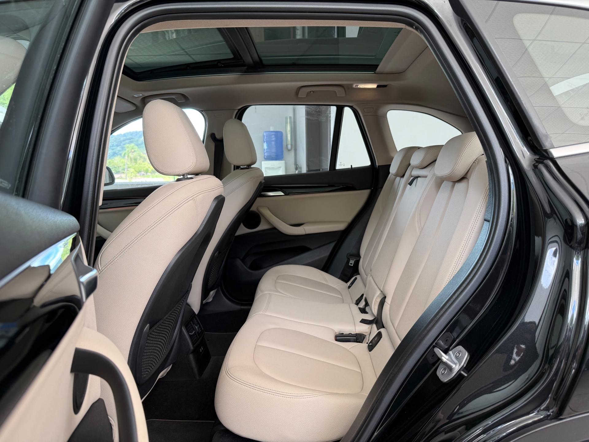 Foto número 376398 do veiculo