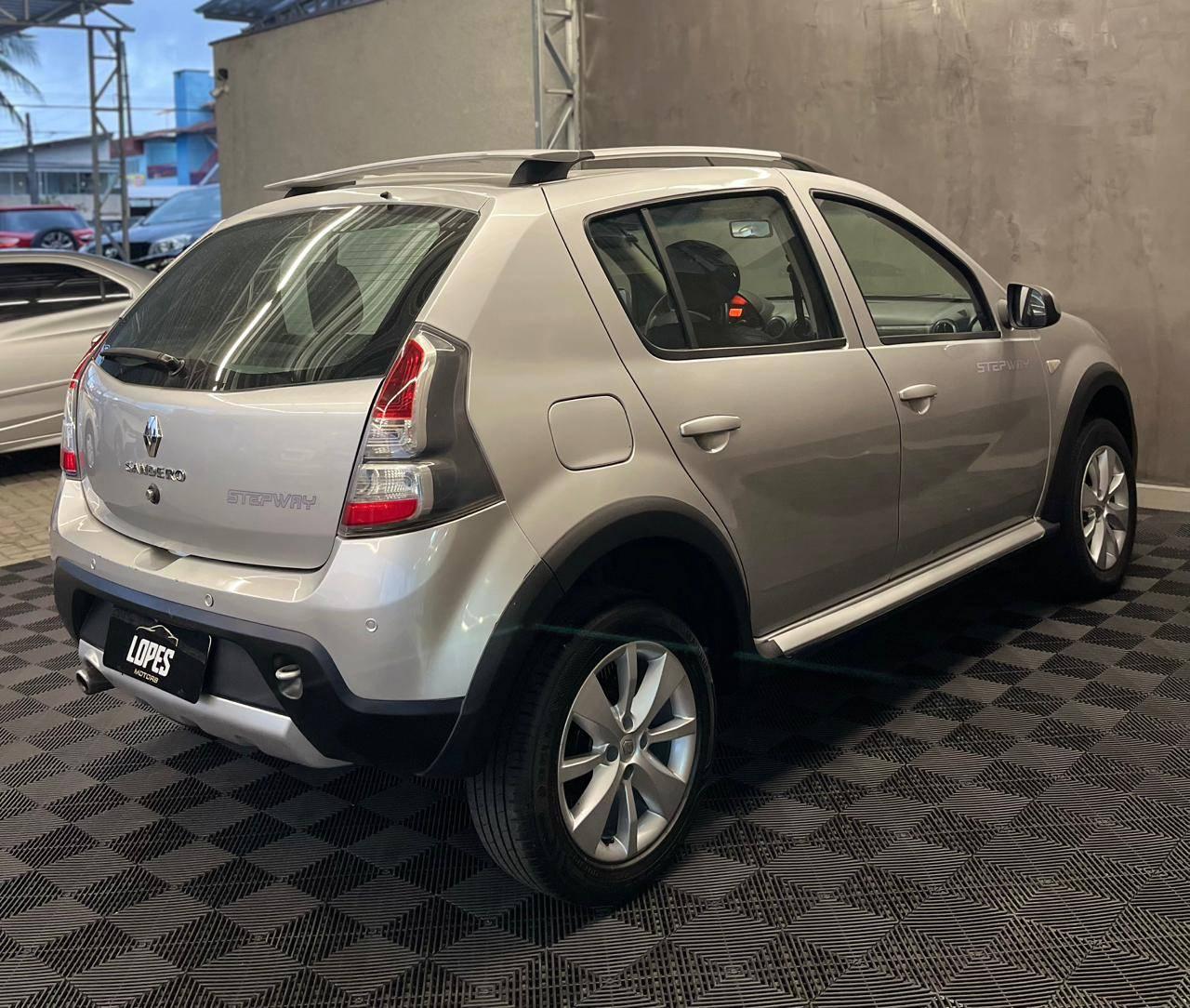 Foto número 369996 do veiculo