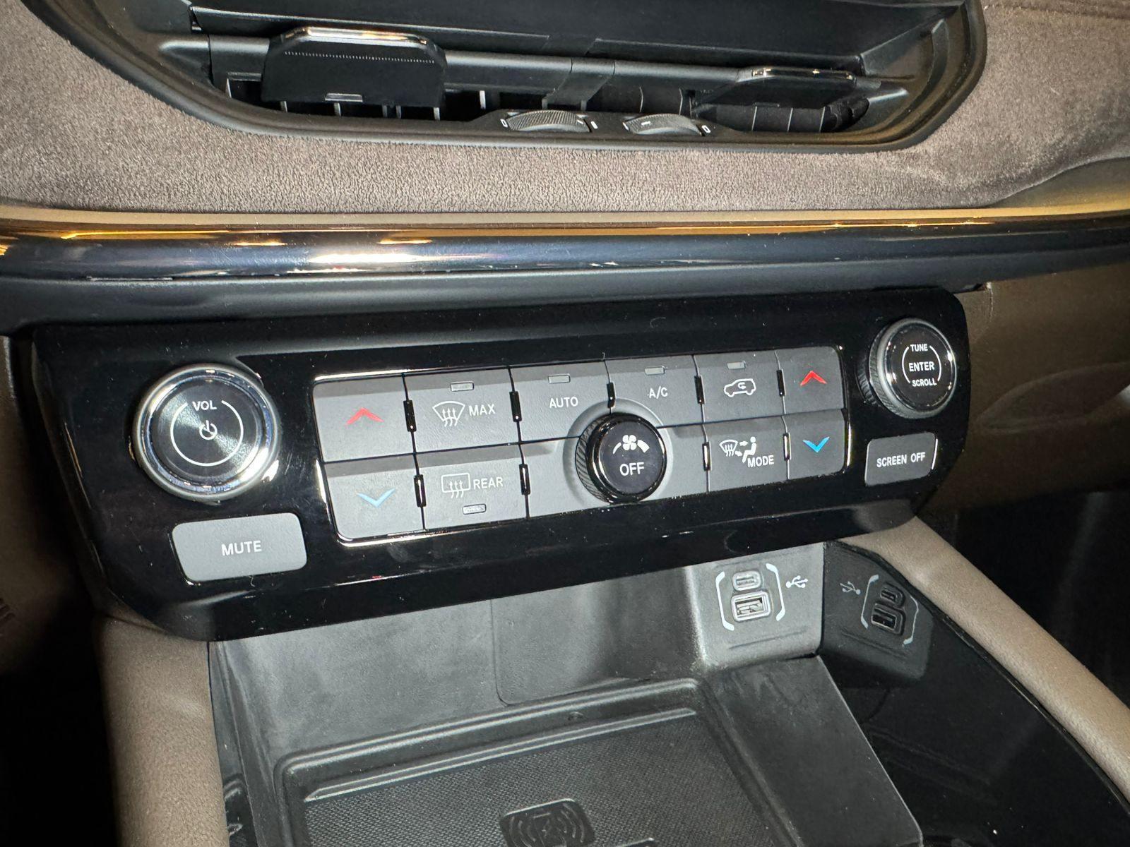 Foto número 390468 do veiculo