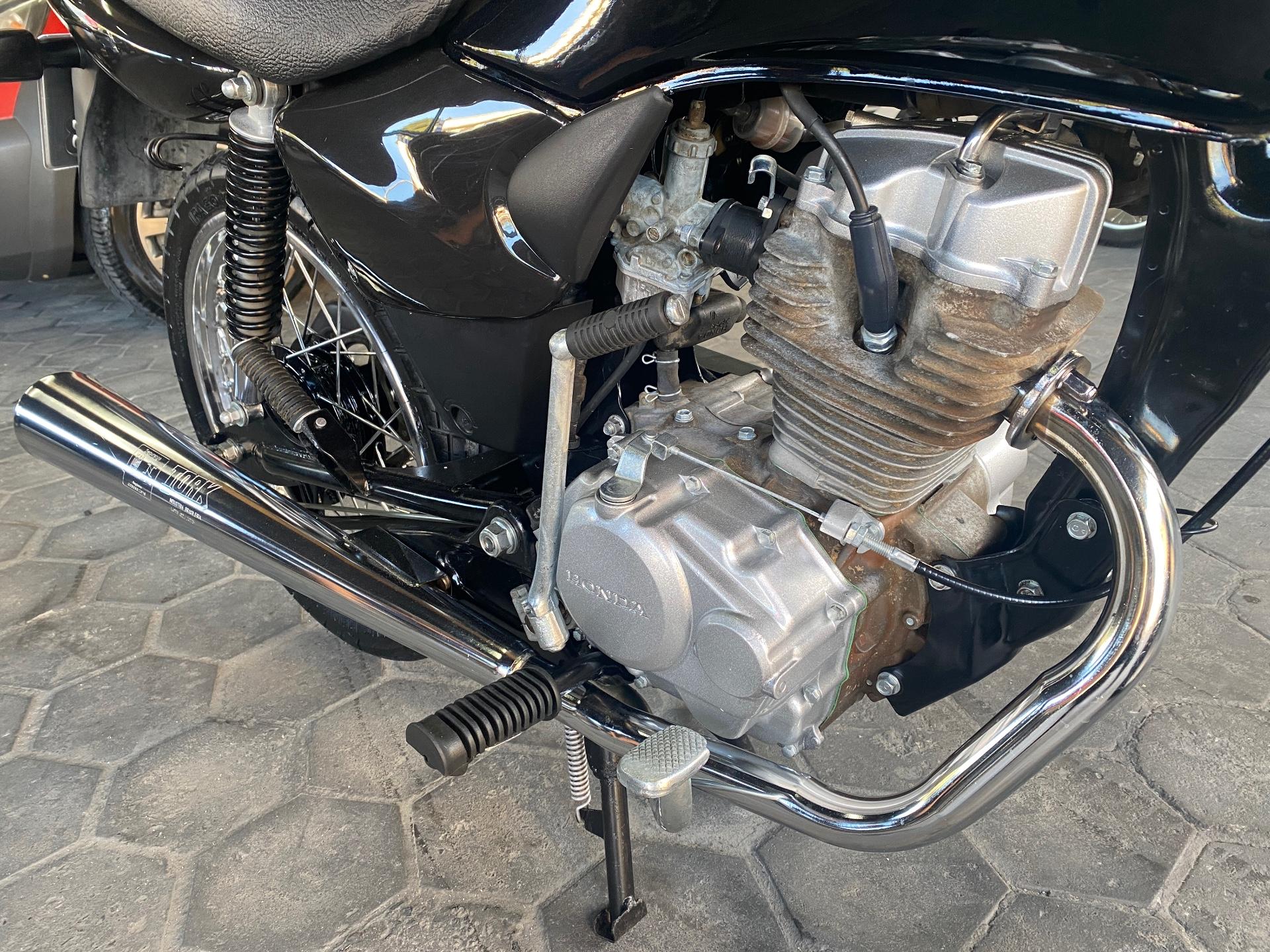 Foto número 395072 do veiculo