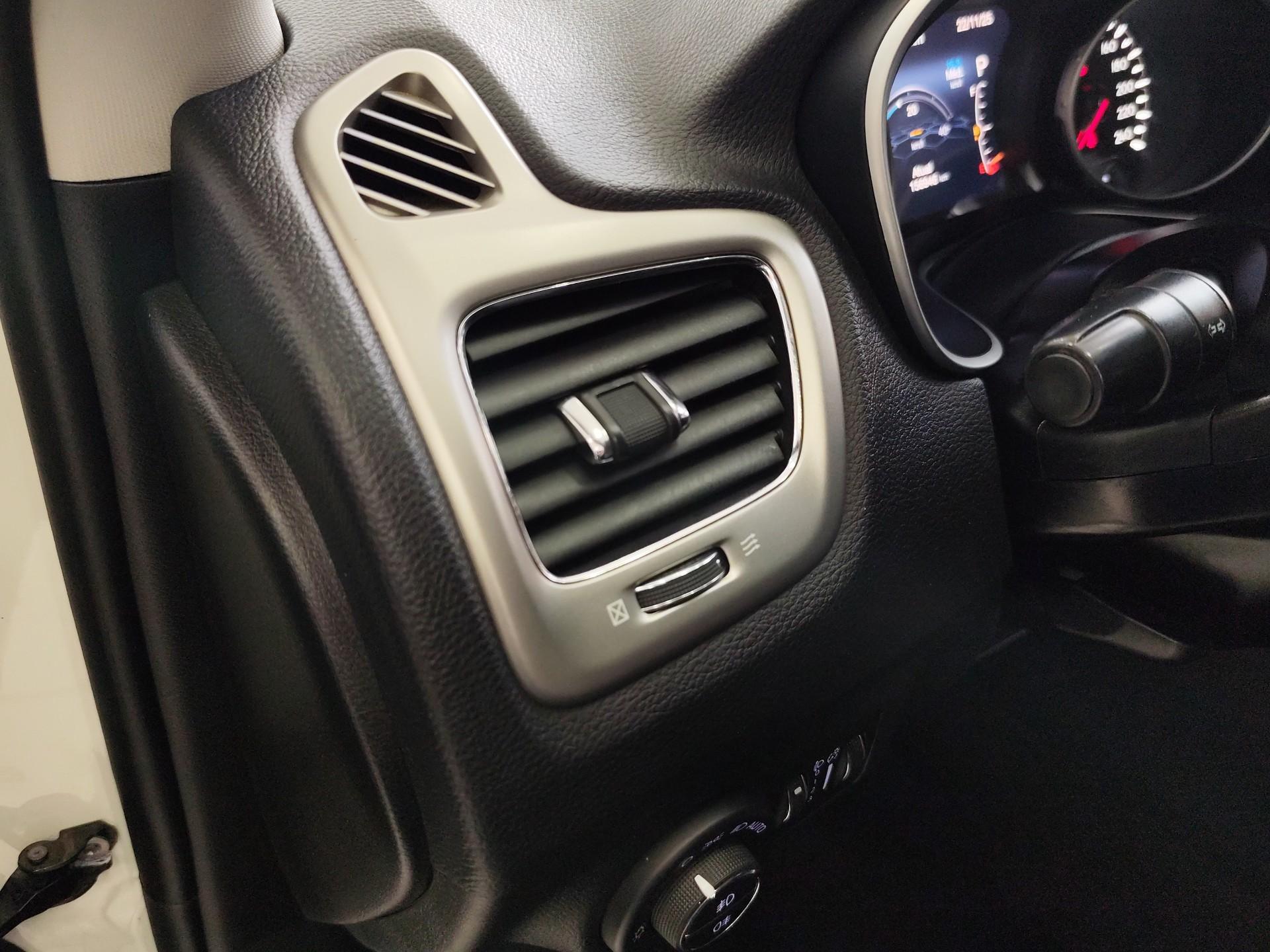 Foto número 392891 do veiculo