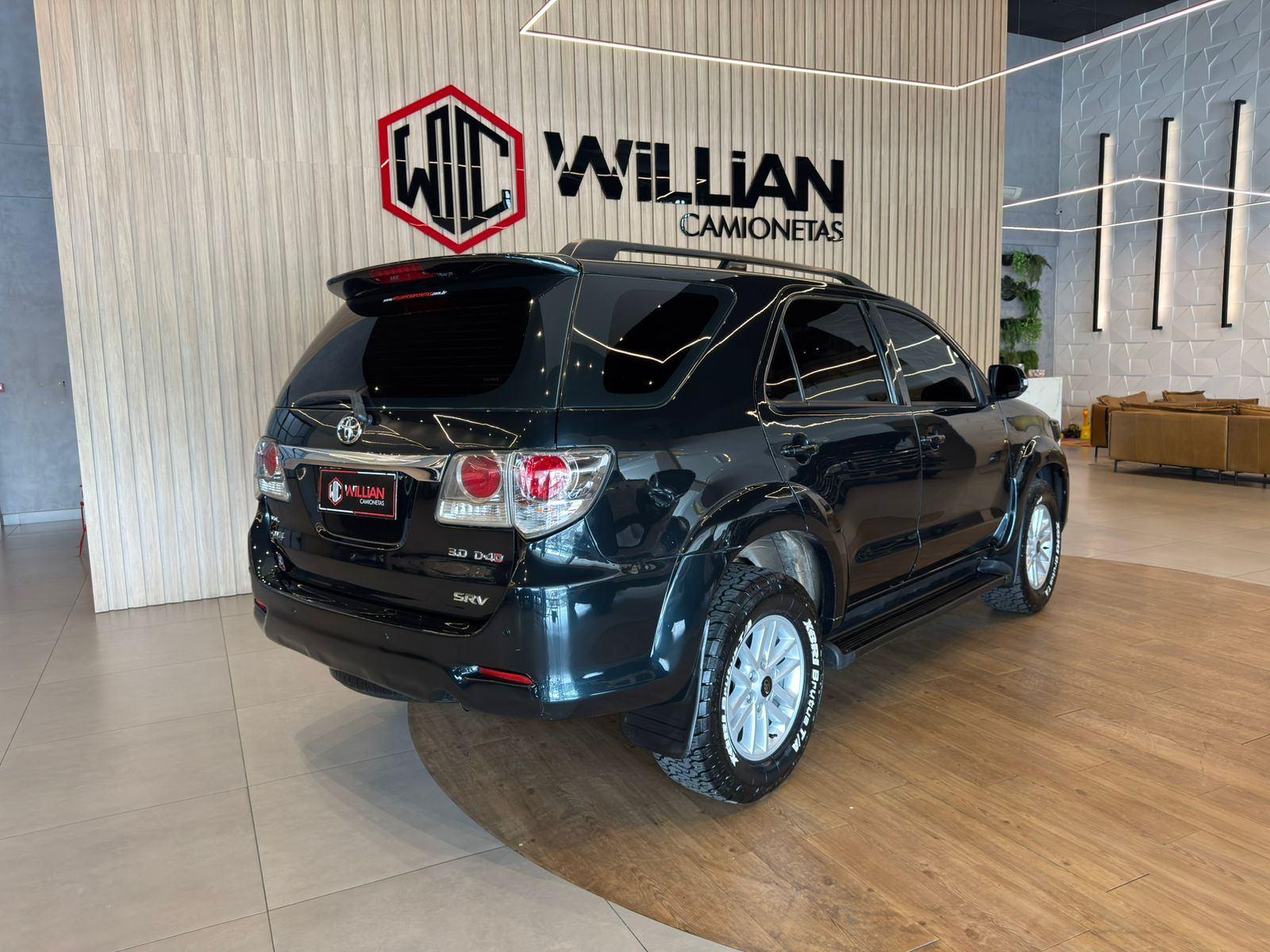 Foto número 379999 do veiculo