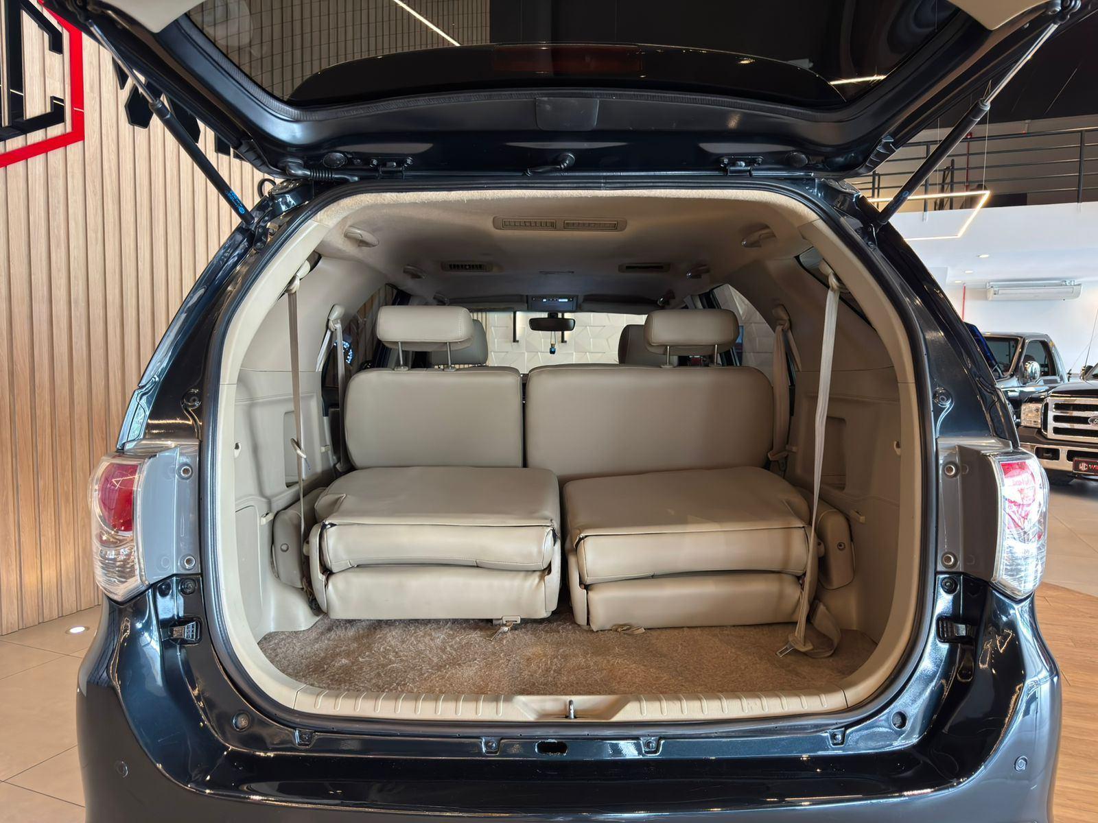 Foto número 380019 do veiculo