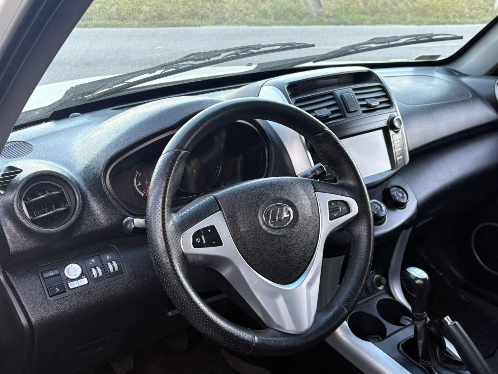 Foto número 372998 do veiculo