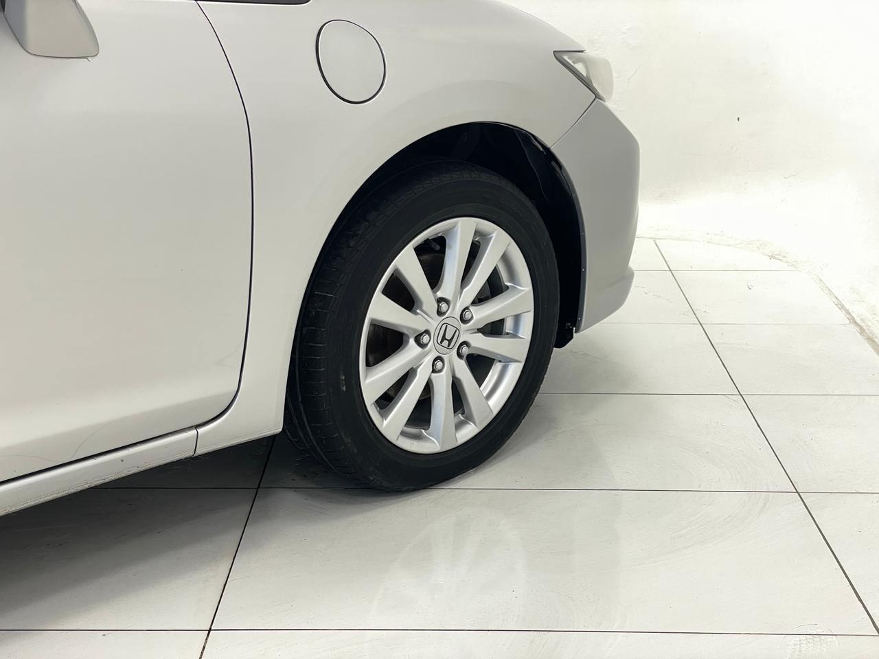 Foto número 398183 do veiculo